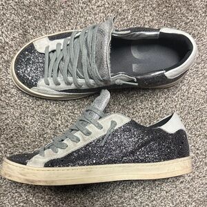 P448 Sparkly Black and Gray Sneakers size 40